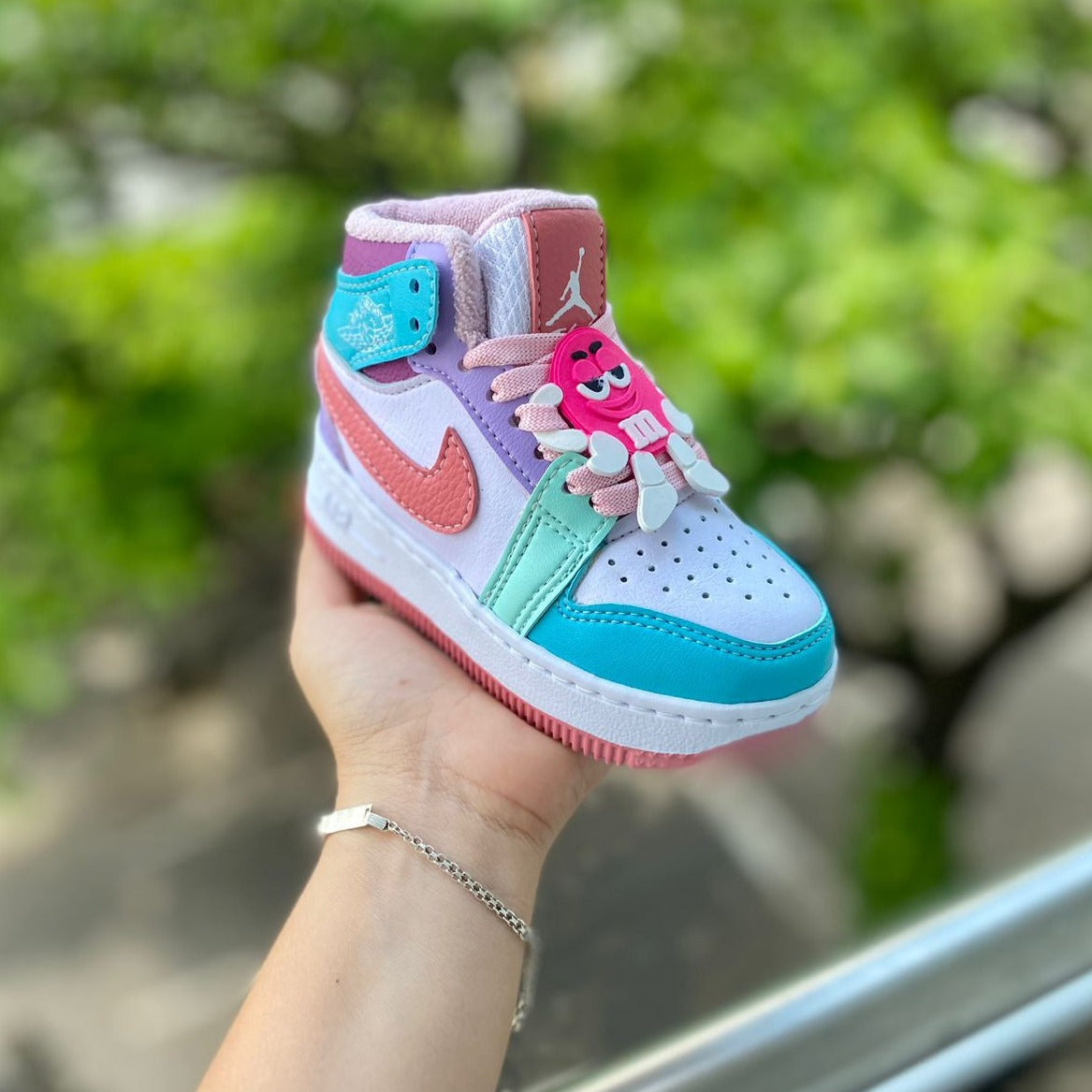 BOTA NIKE JORDAN M&M 🙀