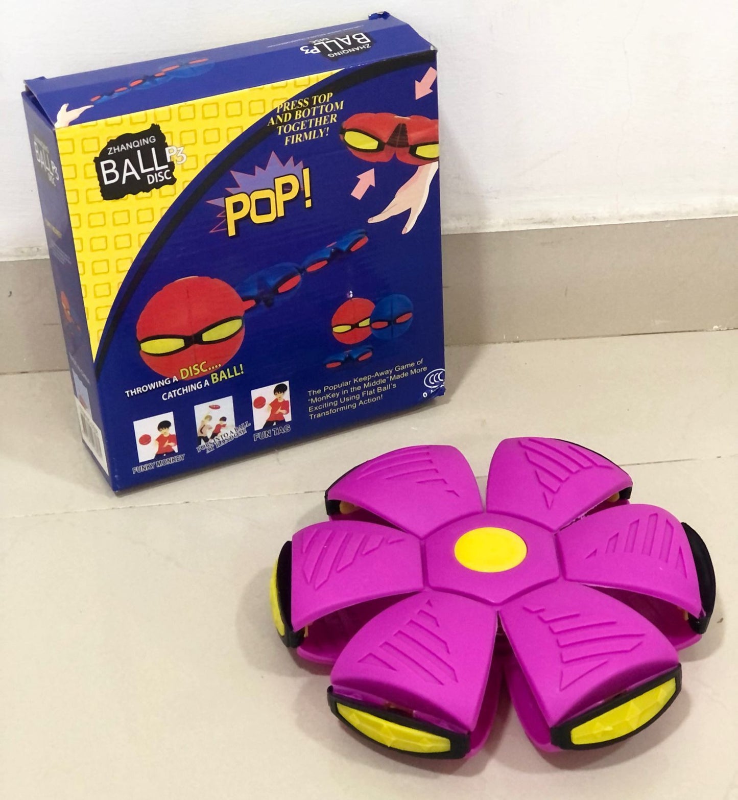 Pelota voladora flexible con luces Ball
