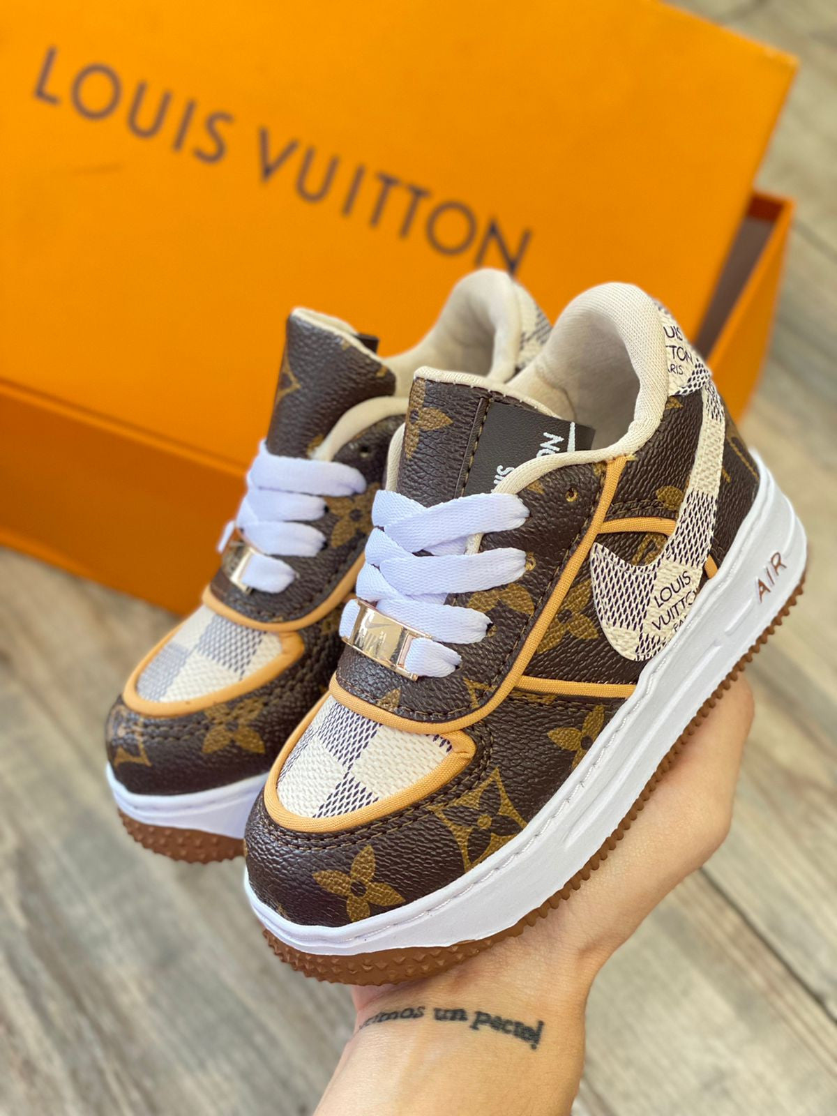 TENNIS NIÑO LV